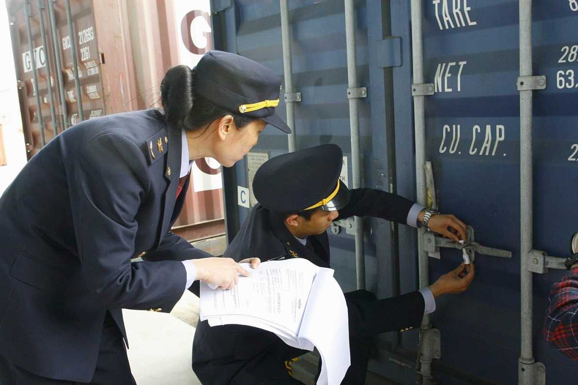 進(jìn)出口報(bào)關(guān)、報(bào)檢服務(wù)